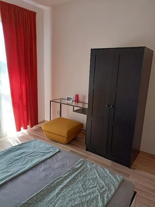 Welcome To Daisy Sunny Place! Apartment Varna